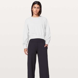 Lululemon long sleeve sweatshirt